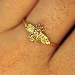 Bee Ring