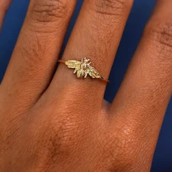 Bee Ring