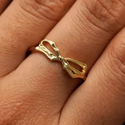 Bow Ring