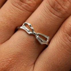 Bow Ring