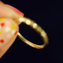 Curvy Hammered Band