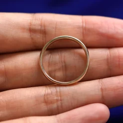Curvy Mirror Band