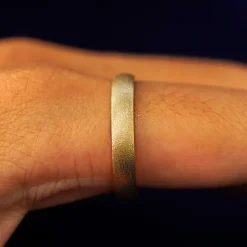 Curvy Stardust Band