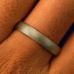 Curvy Stardust Band