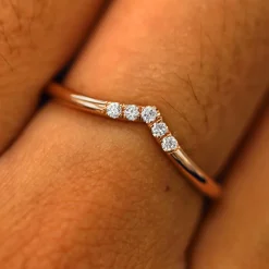 Diamond Chevron Band