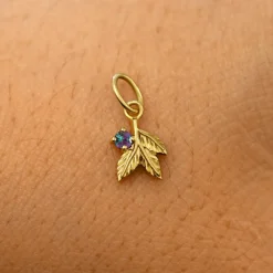 Gemstone 3 Leaves Charm