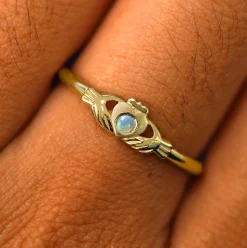 Gemstone Claddagh Ring