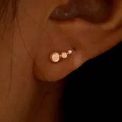 Graduated Ball Earring