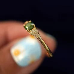 Green Diamond Leaves Ring