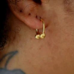 Large Horseshoe Piercing
