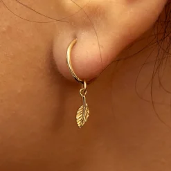 Leaf Charm
