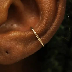 Line Cuff