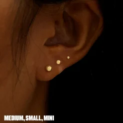 Medium Ball Flatback Piercing