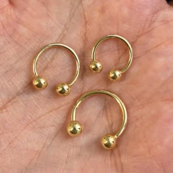 Medium Horseshoe Piercing