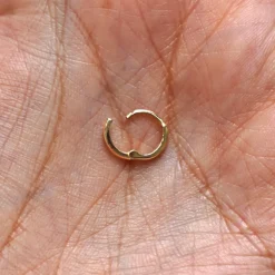 Mini Curvy Huggie Hoops