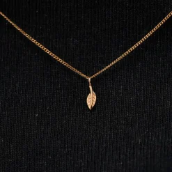 Mini Leaf Necklace