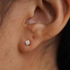 Moissanite Earring