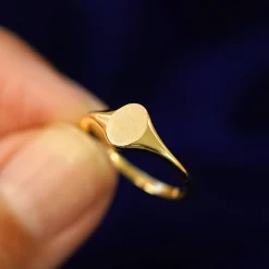 Oval Signet Ring