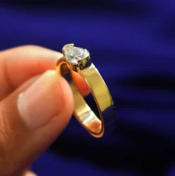 Pear Lab Diamond Ring