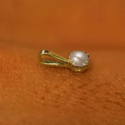 Pearl Charm