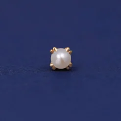 Pearl Earring