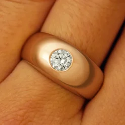 Round Lab Diamond Puffy Signet Ring
