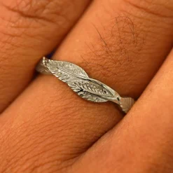 Thick Leaves Band