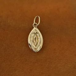 Vulva Charm